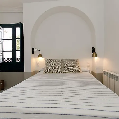 La Almohada بيت ضيافة غرناطة